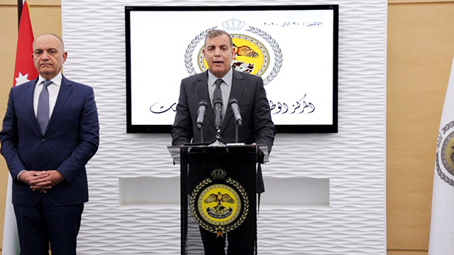 Health Minister Saad Jaber speaks during a joint press briefing with Minister of State for Media Affairs Amjad Adaileh at the National Centre for Security and Crisis Management on Monday evening (Petra photo)